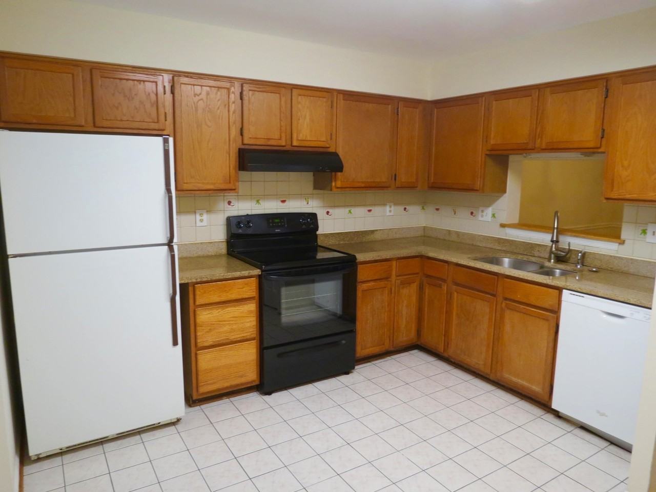 13671 Cedar Creek Ln #1 - Photo 2 of 40