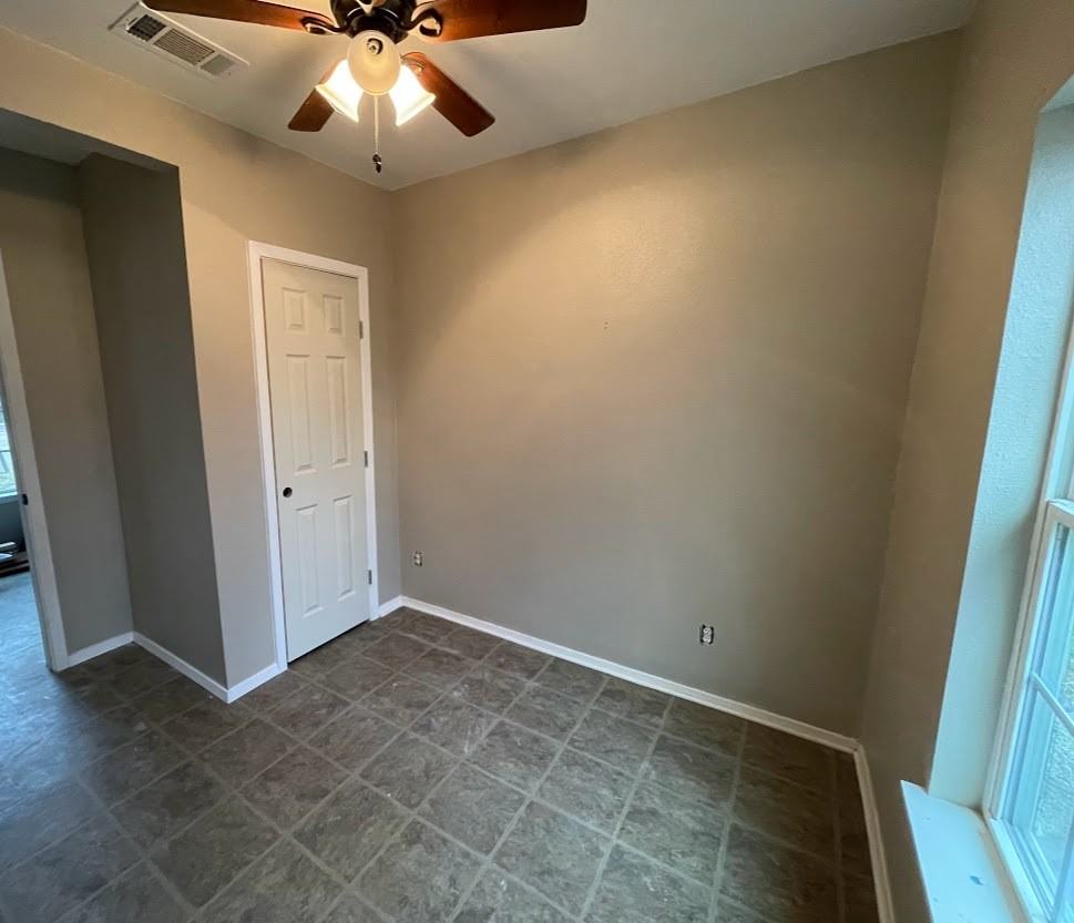 411 North Carroll Boulevardpearl Street #3 - Photo 7 of 10