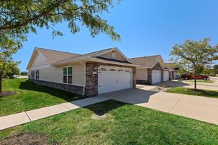 Redwood Westfield Myra Way - Photo 1 of 1