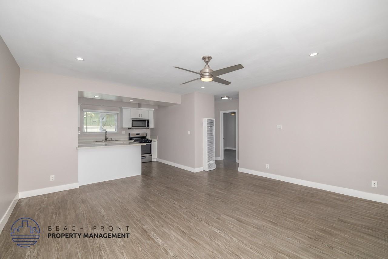11819 Eucalyptus Ave. - Photo 4 of 18