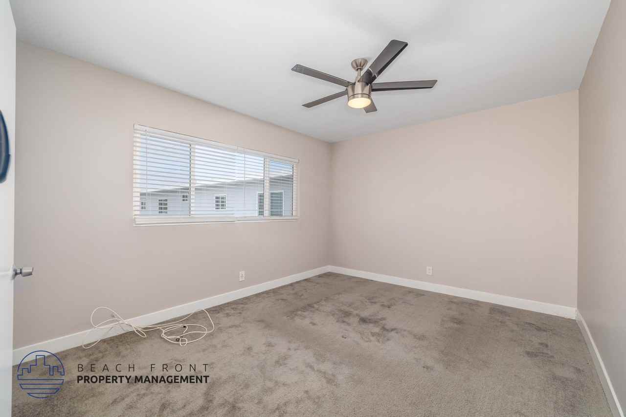 11819 Eucalyptus Ave. - Photo 5 of 18