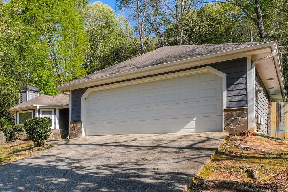 1477 Cherry Hill Rd Sw - Photo 3 of 16