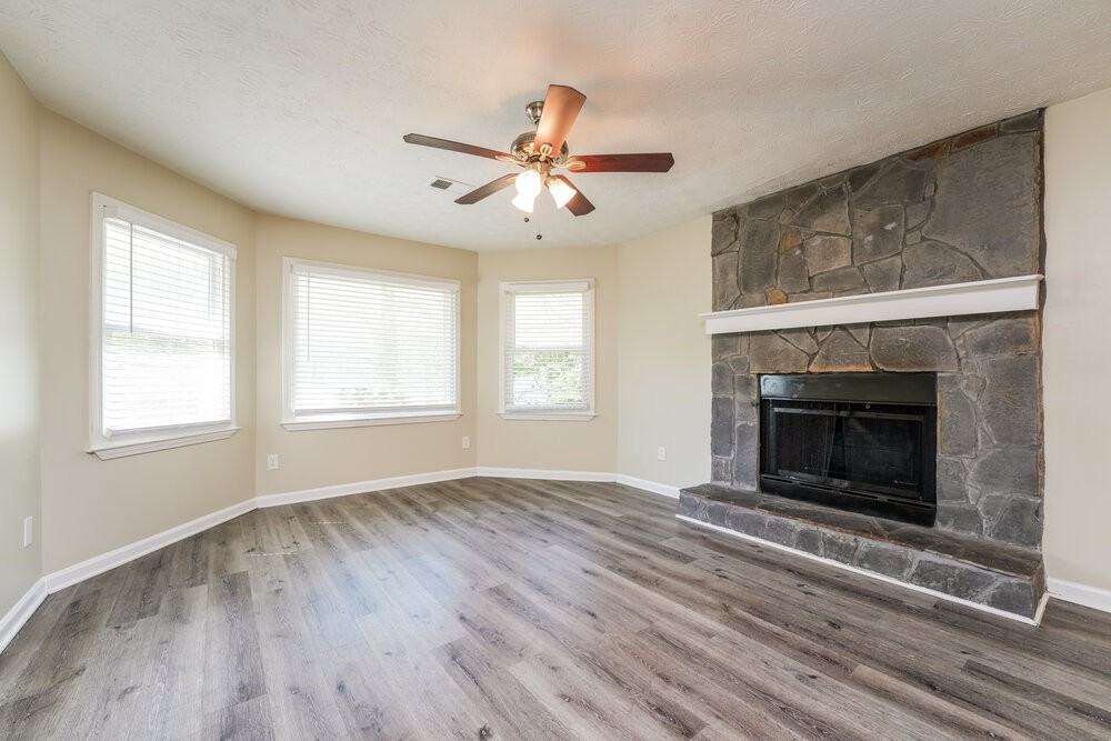 1477 Cherry Hill Rd Sw - Photo 4 of 16