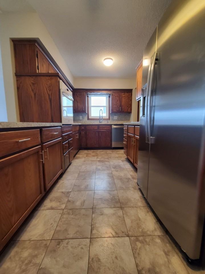 6018 Penn Ave S - Photo 4 of 16