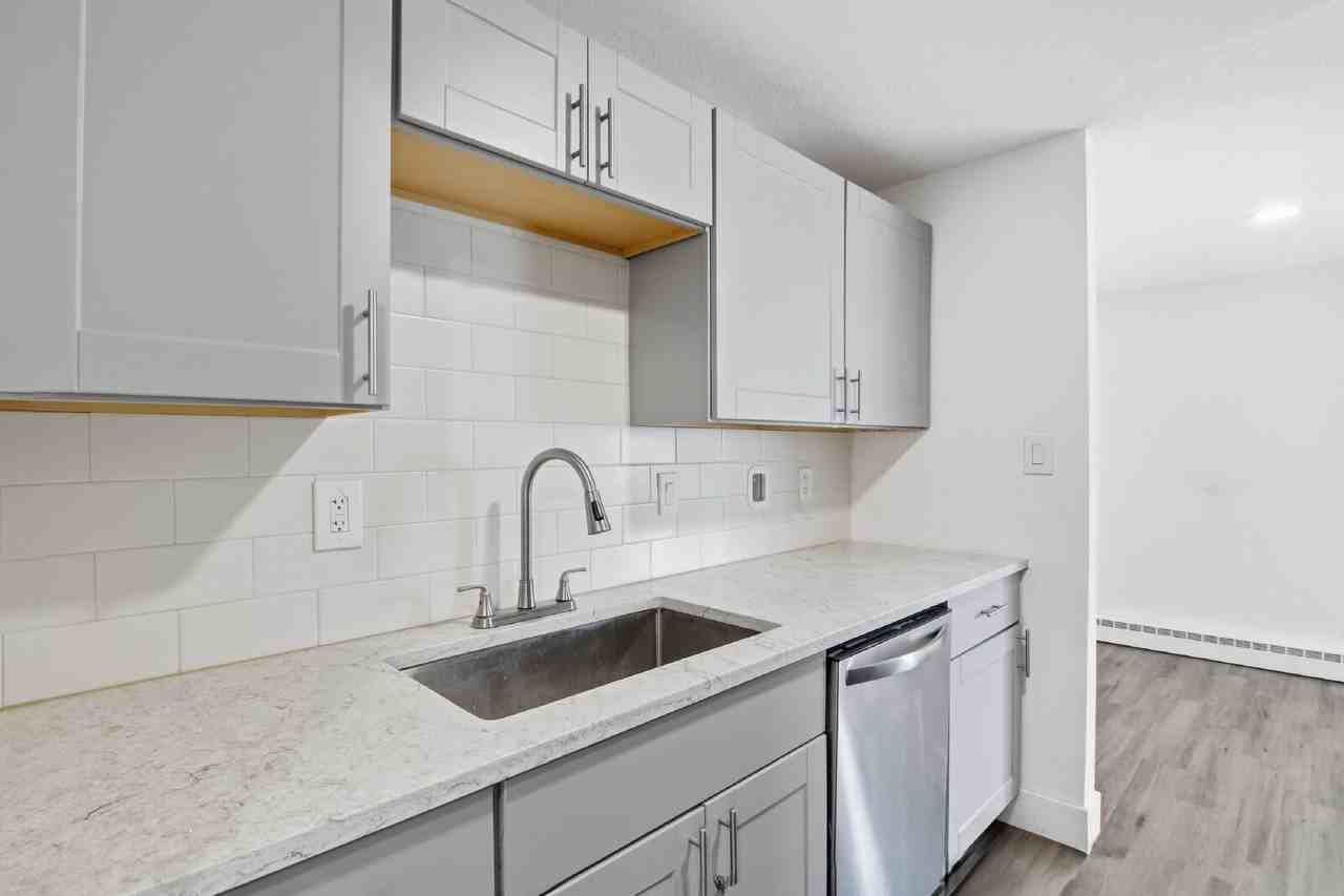 16432 E 13th Pl #4 - Photo 3 of 34