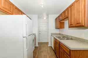 featured image of 2907 Lasalle St