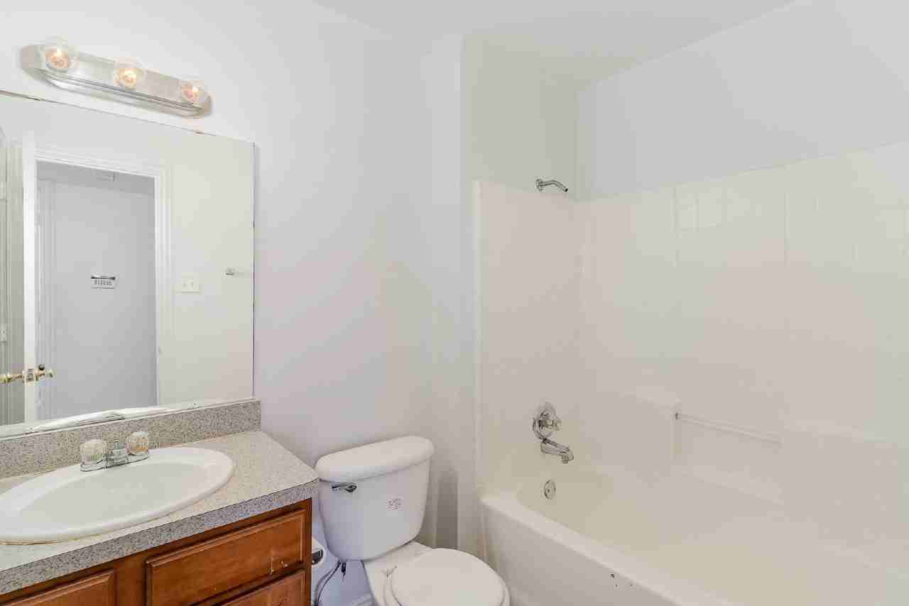 2907 Lasalle St - Photo 4 of 25