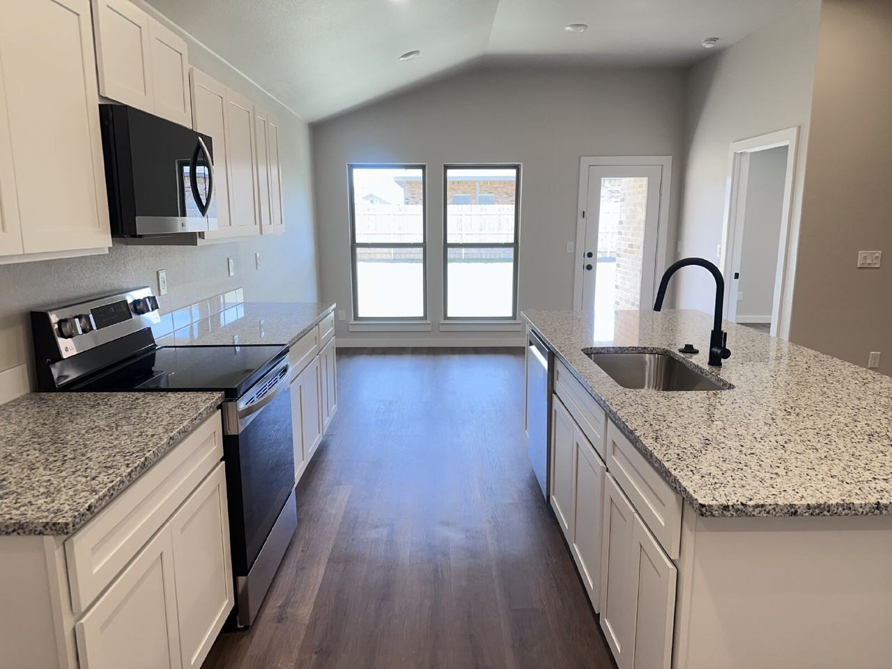 307 E 24th St - Photo 2 of 15