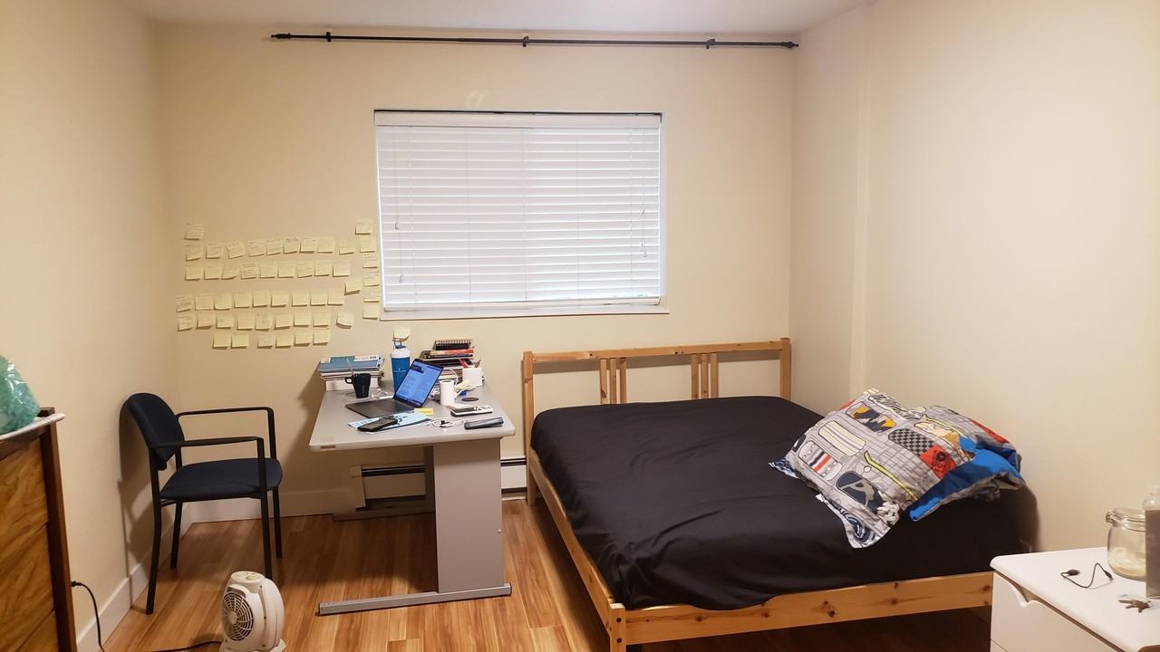 Hastings St & Springer Ave #2 rooms - Photo 2 of 14