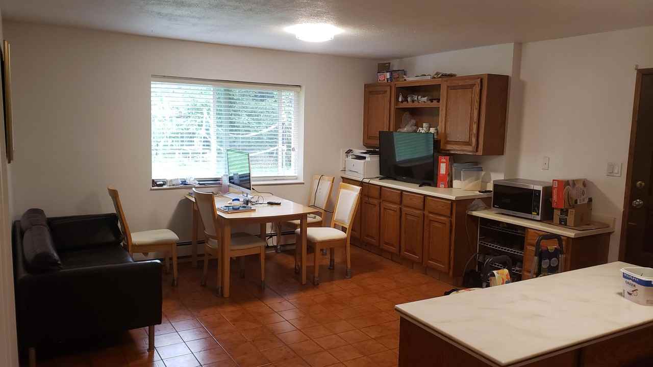 Hastings St & Springer Ave #2 rooms - Photo 3 of 14