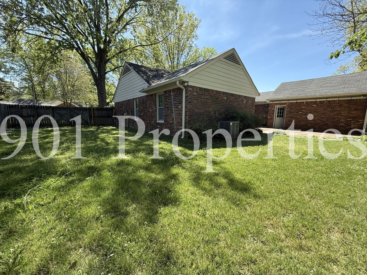 7120 Toro Cv - Photo 3 of 15