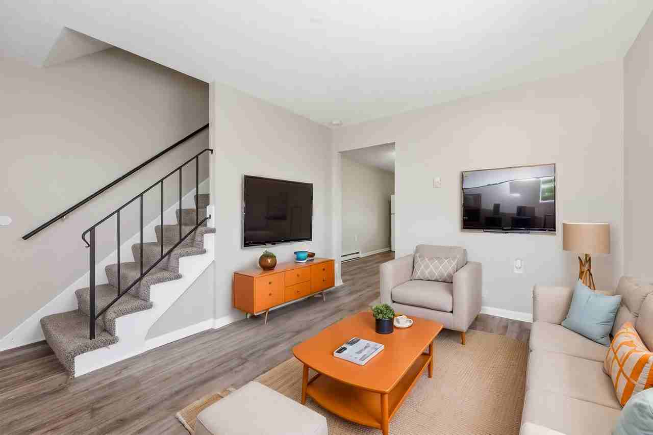 Fay Street Apartments - Photo 4 of 27