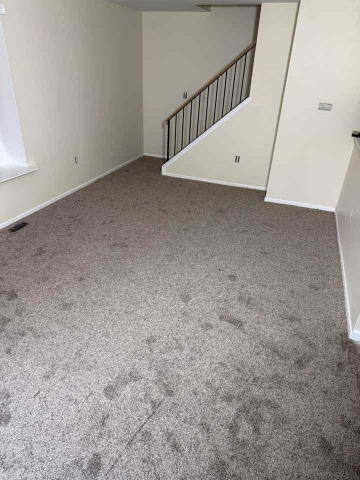 8322 N Genesee Rd - Photo 2 of 7