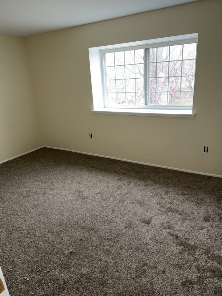 8322 N Genesee Rd - Photo 5 of 7