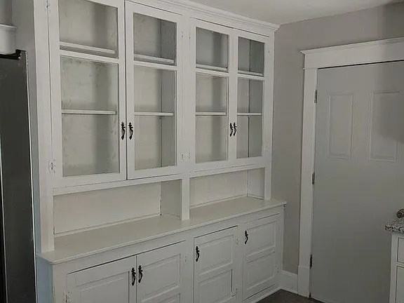 Caledonia St - Photo 6 of 10