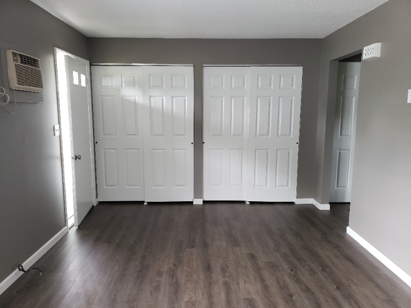 245 N Liberty St #A - Photo 5 of 12