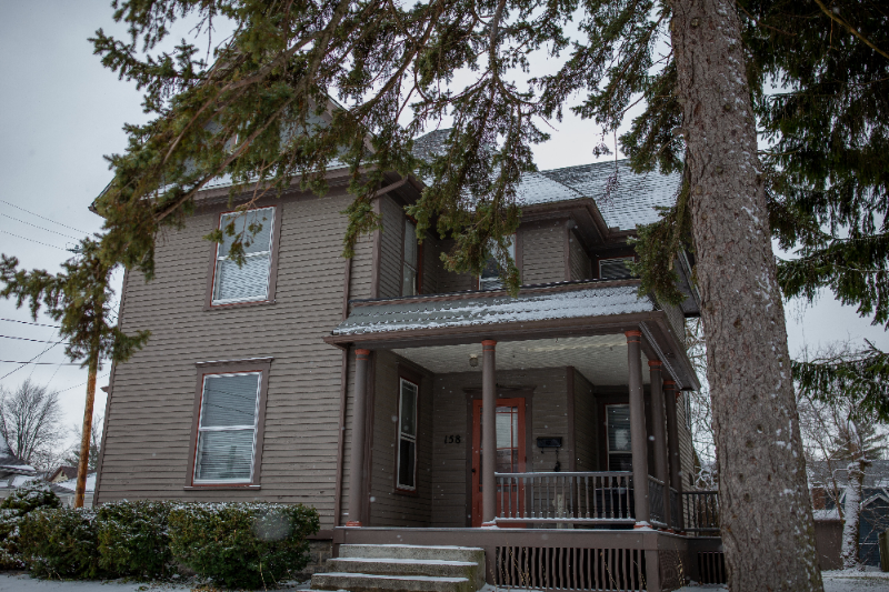 158 S Church St - Photo 2 of 25