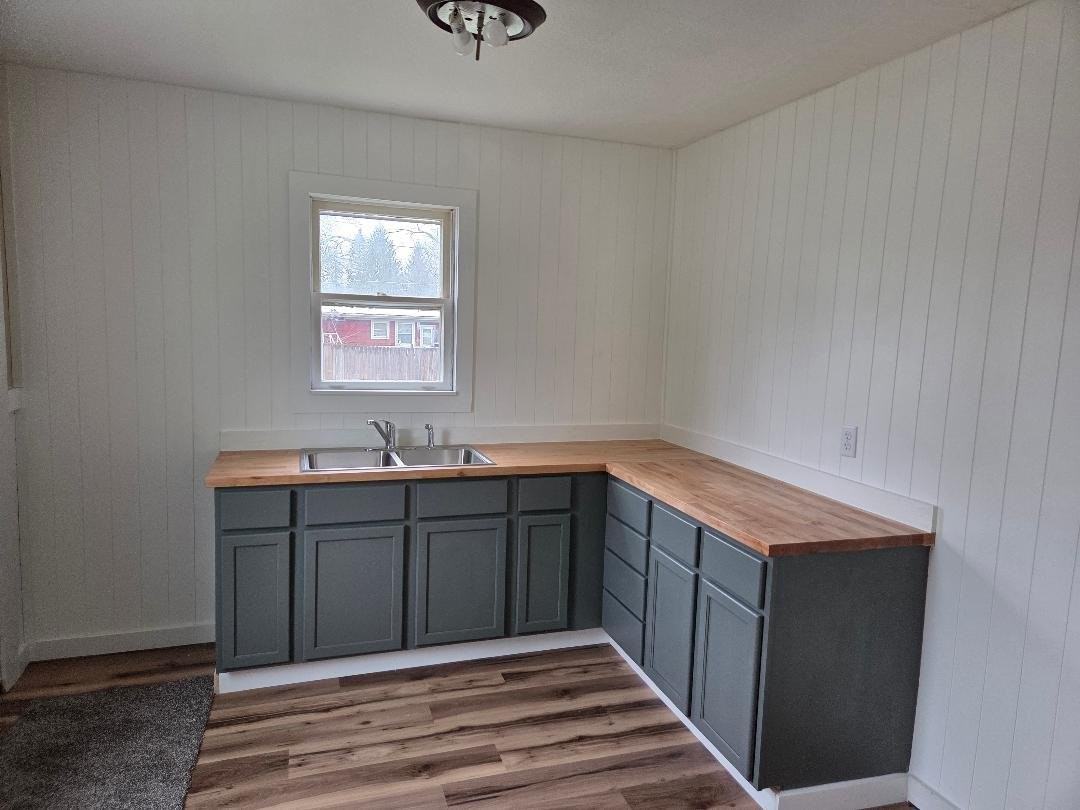 921 N Mason St #1 - Photo 4 of 9