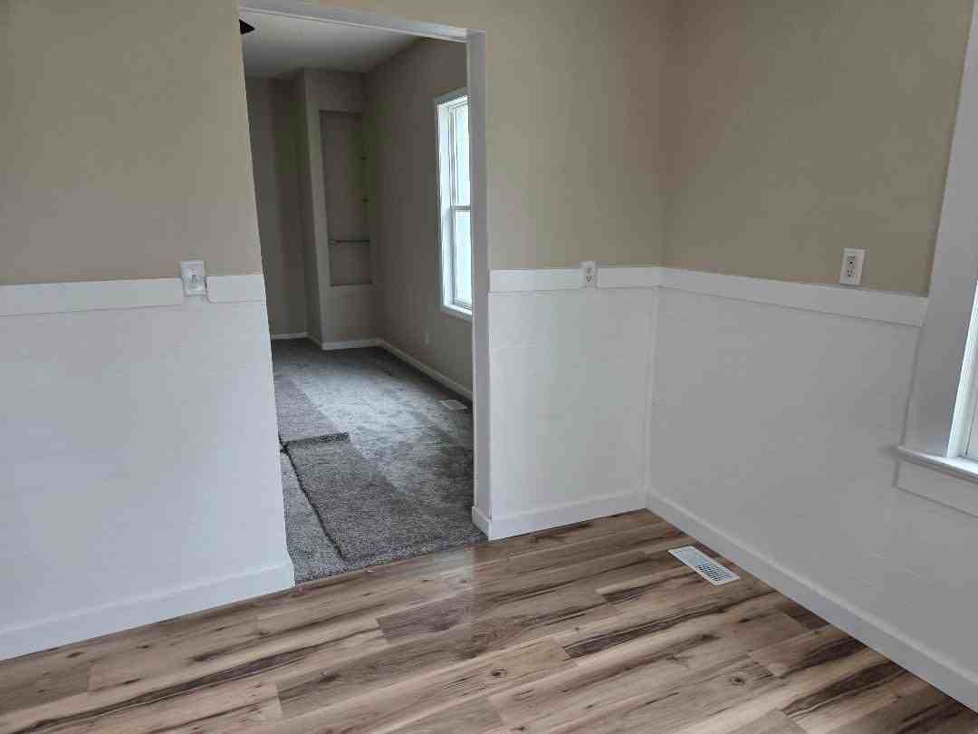 921 N Mason St #1 - Photo 5 of 9