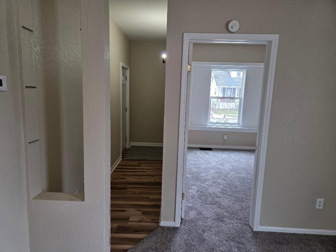 921 N Mason St #1 - Photo 6 of 9