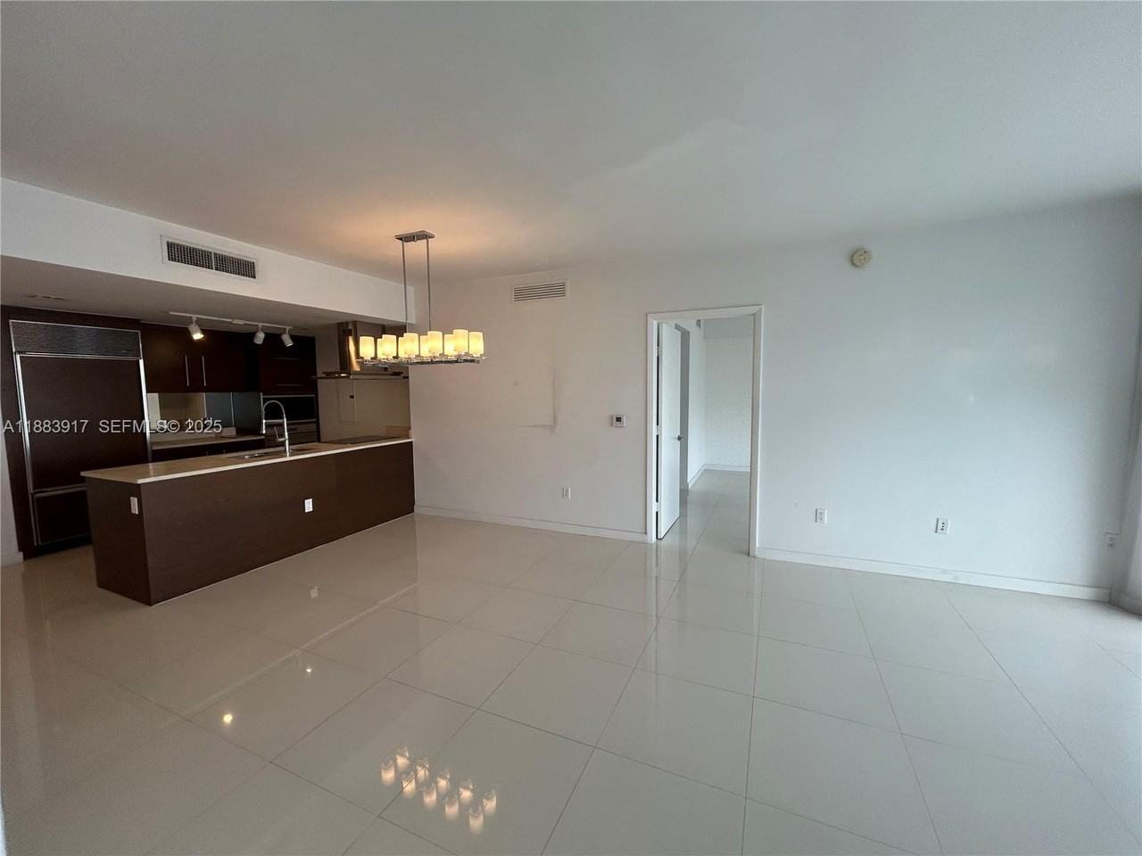 495 Brickell Avenue #3705 - Photo 5 of 10