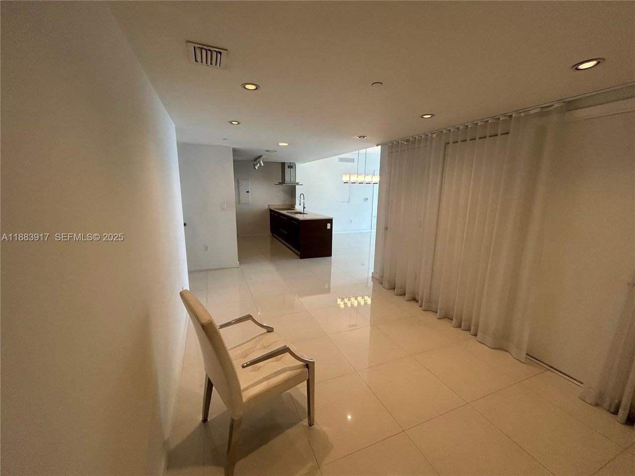 495 Brickell Avenue #3705 - Photo 7 of 10