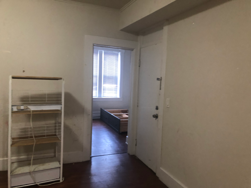 39 Henry St #3 - Photo 4 of 18