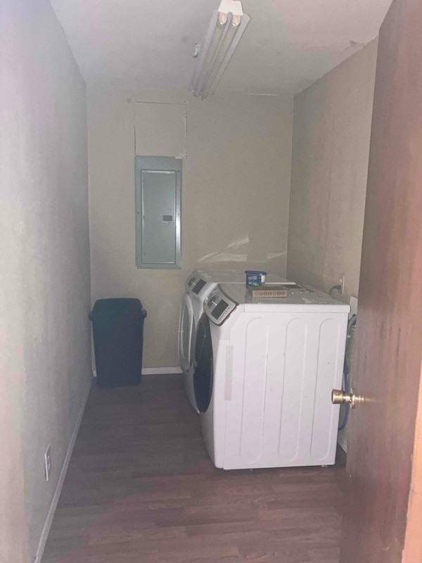 26311 Samantha Ln - Photo 2 of 11