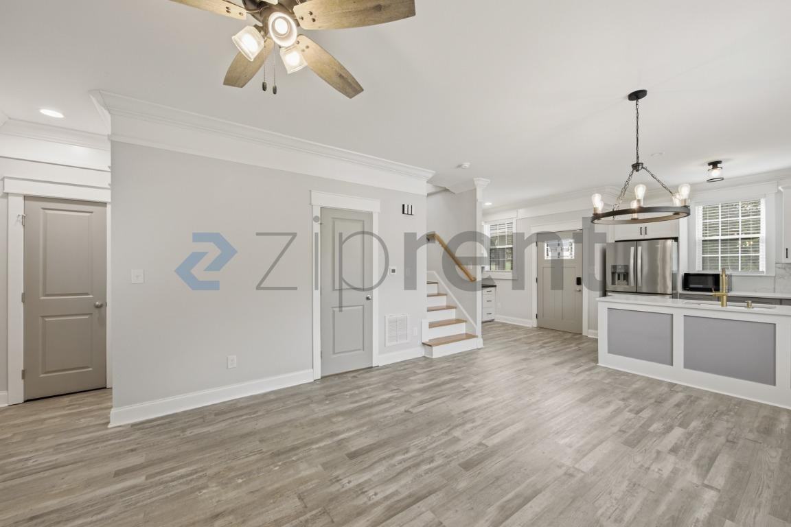 413A Cecil St - Photo 5 of 23