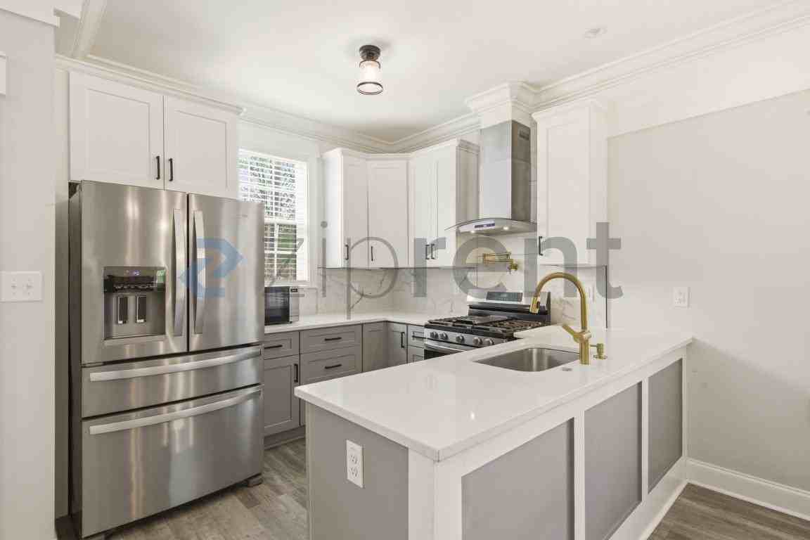 413A Cecil St - Photo 6 of 23