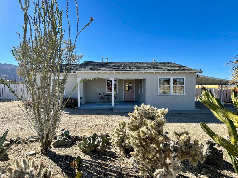 7546 Sahara Ave - Photo 2 of 27