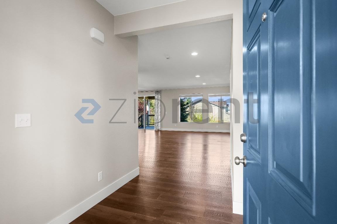 722 85th Dr Se - Photo 4 of 31