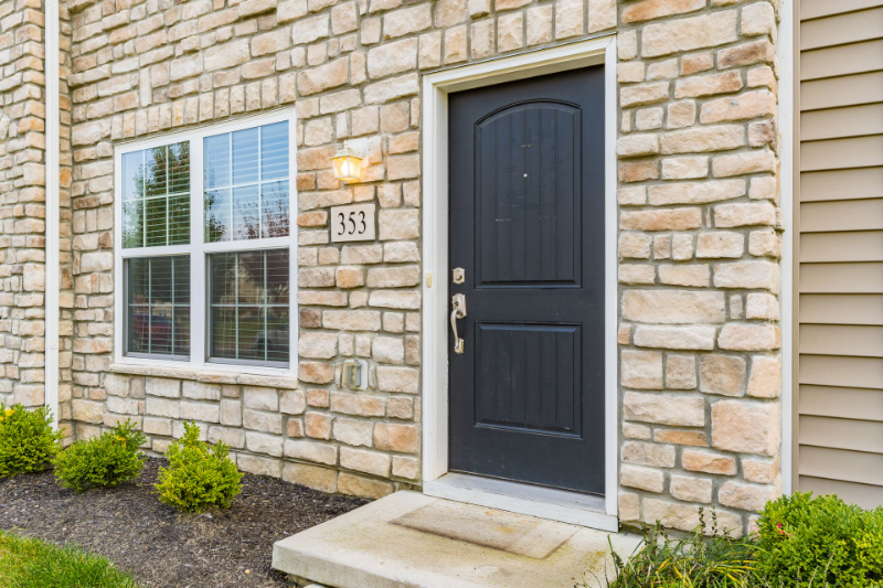 353 Laurel Creek St - Photo 4 of 20