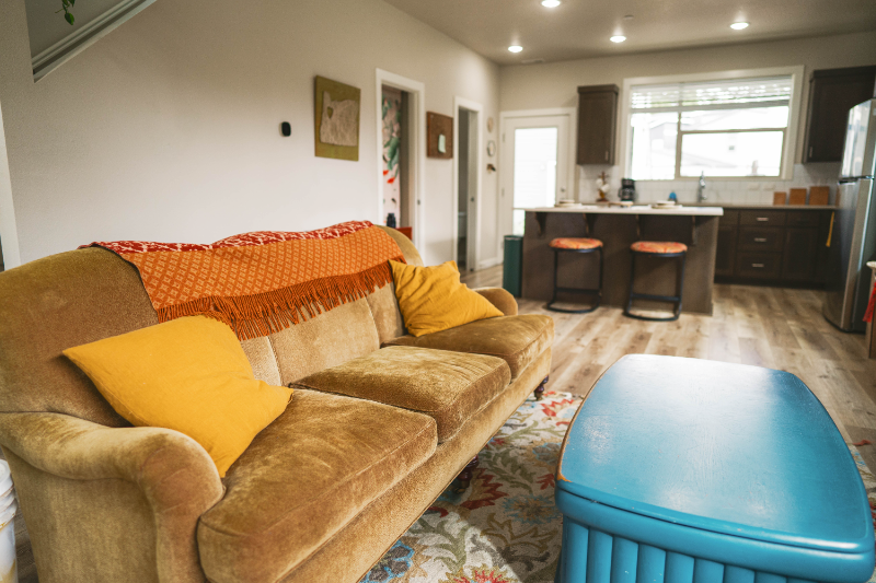 2087 Audubon Ave Se - Photo 3 of 20