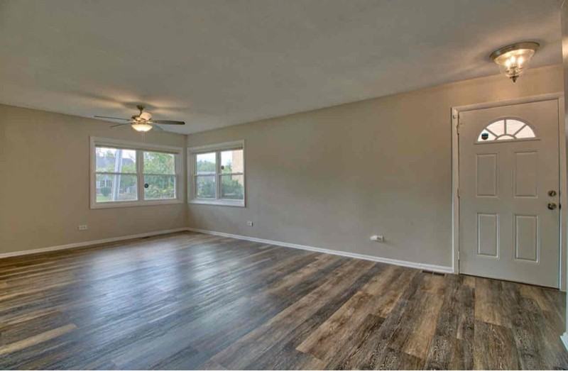 2824 186th St - Photo 6 of 12