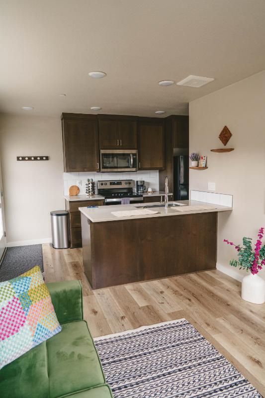 2089 Audubon Ave Se - Photo 4 of 12