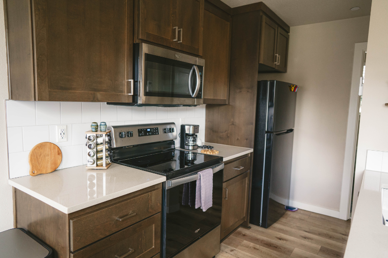 2089 Audubon Ave Se - Photo 5 of 12