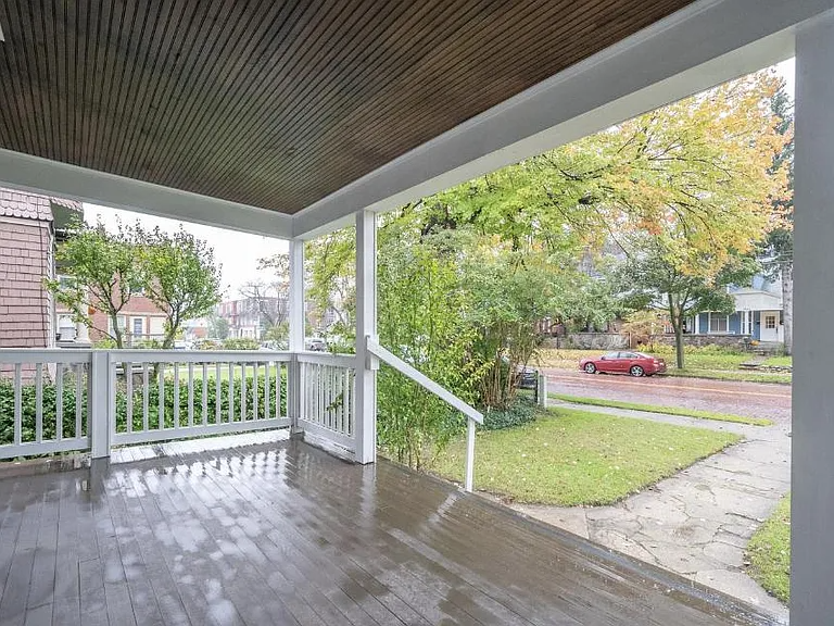 1333 Wealthy St Se #2 - Photo 3 of 19