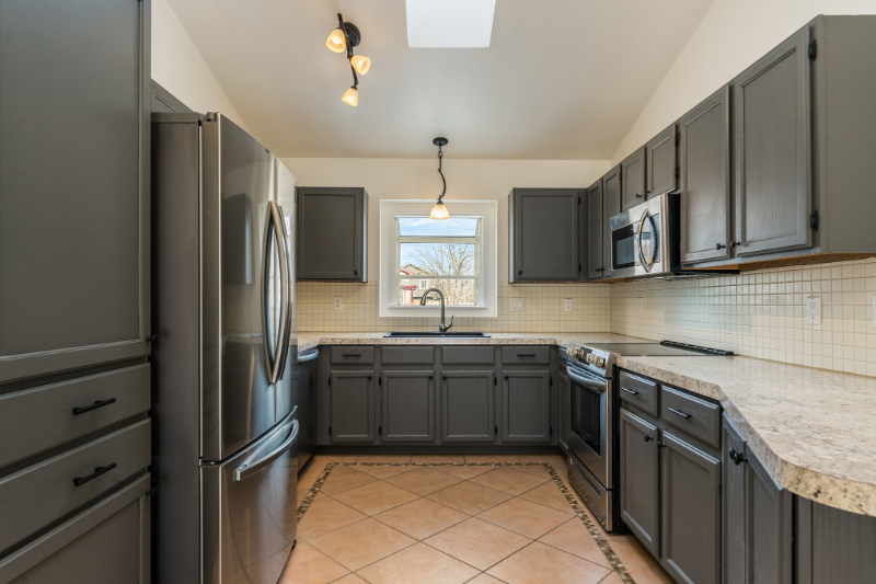 4400 Sunridge Dr - Photo 6 of 25