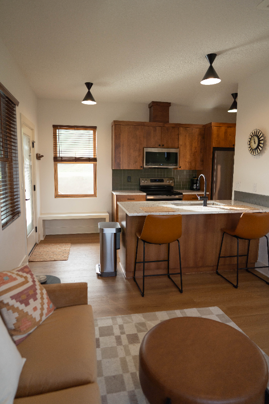 4069 Berwick Ln Se - Photo 3 of 21