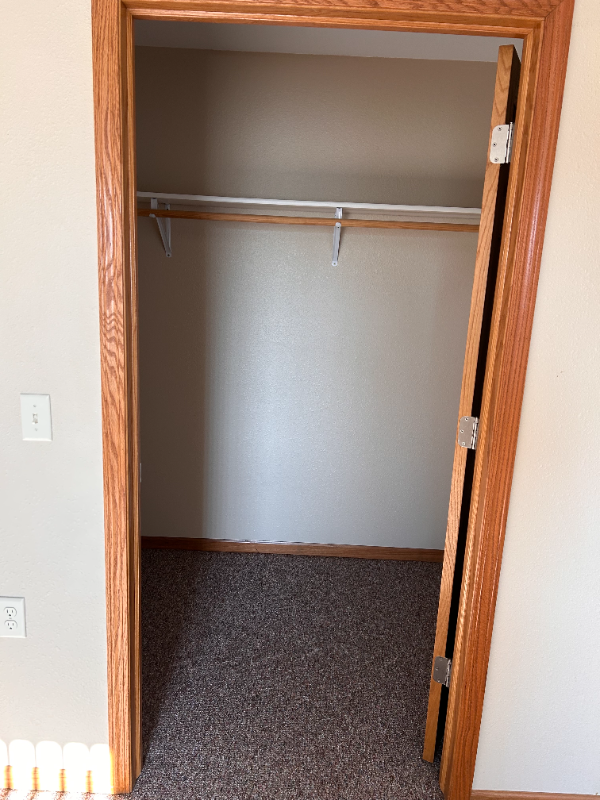 1719 W 5th St #104 - Photo 4 of 8