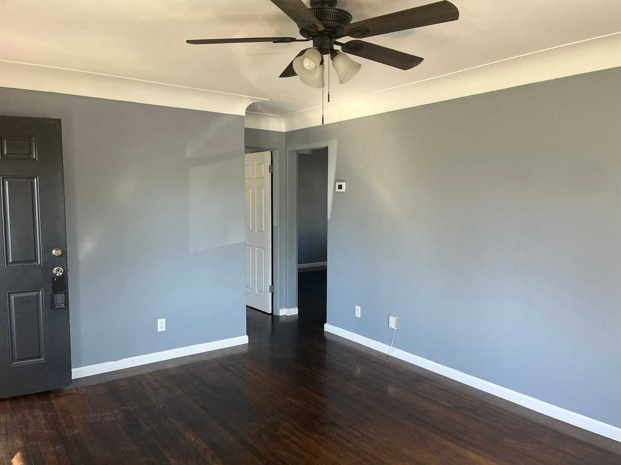 3868 Western Ave #3870 - Photo 3 of 11