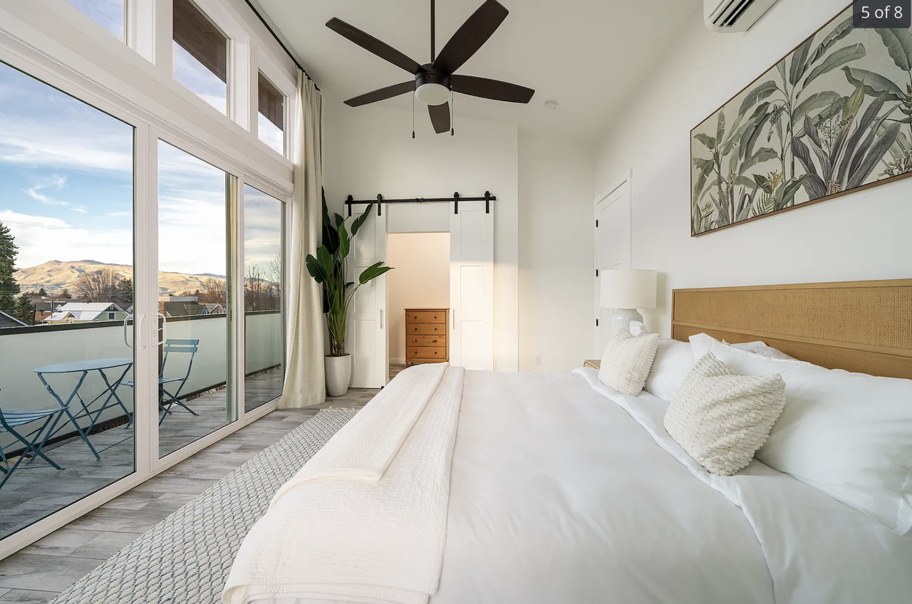 1217 Columbine St #B - Photo 3 of 7