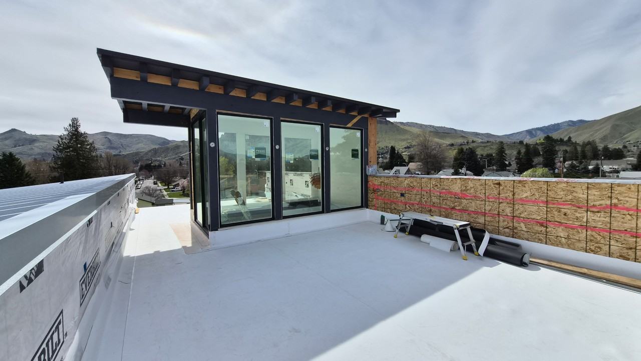 1217 Columbine St #B - Photo 6 of 7