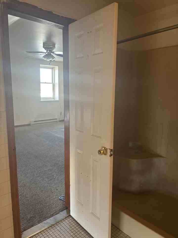 404 Union St #7 - Photo 4 of 12
