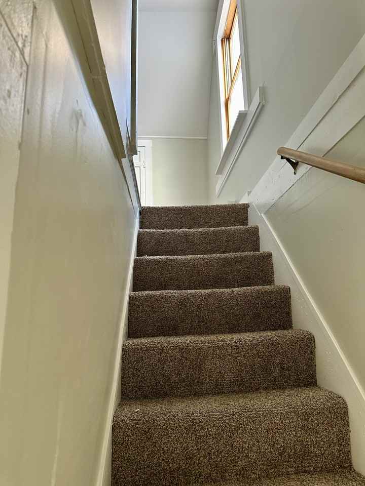 39 N Spring St #2 - Photo 3 of 14