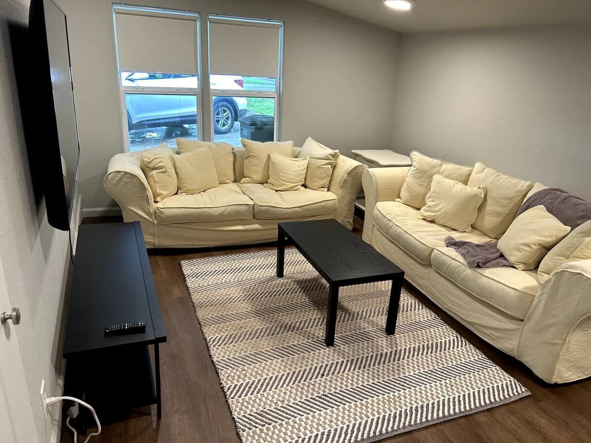 1745 N Sang Ave #NA - Photo 6 of 20