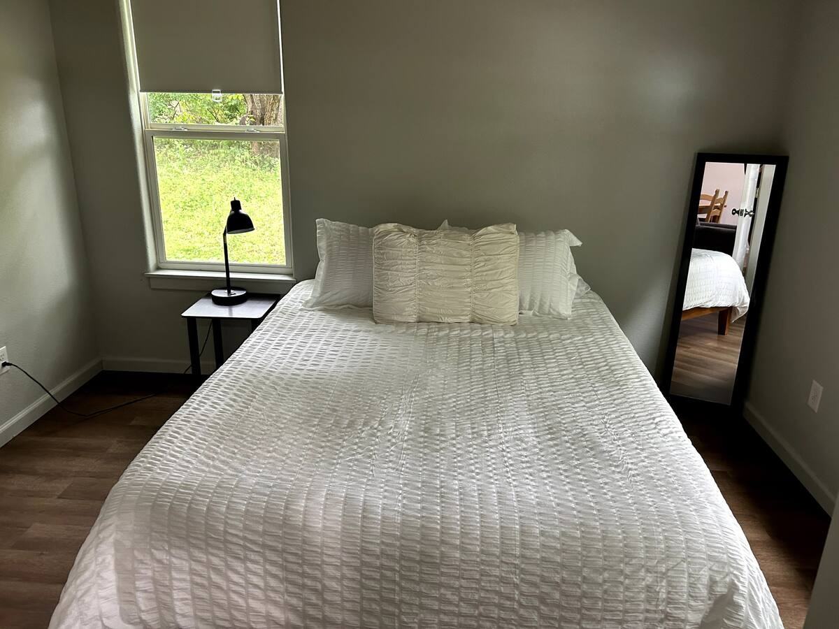 1745 N Sang Ave #NA - Photo 7 of 20