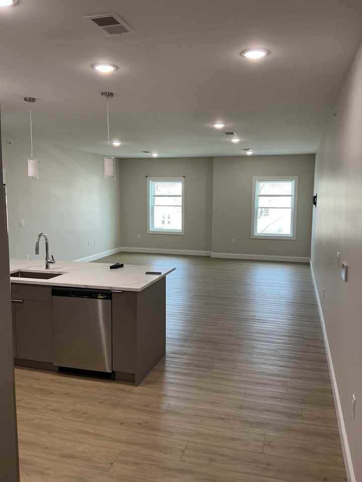 26 Elm St #8 - Photo 2 of 13