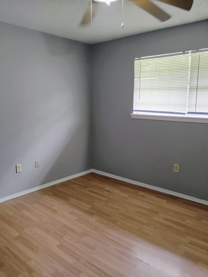 13706 Goodwood Blvd #13706 - Photo 6 of 9